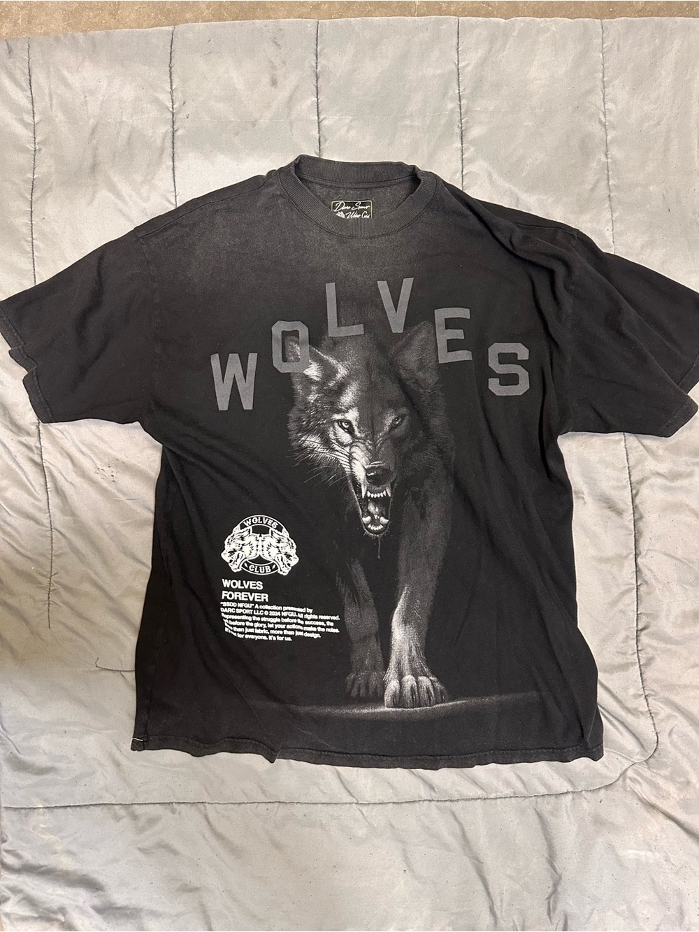 Darc sport Wolves Graphic Black Men’s T-Shirt